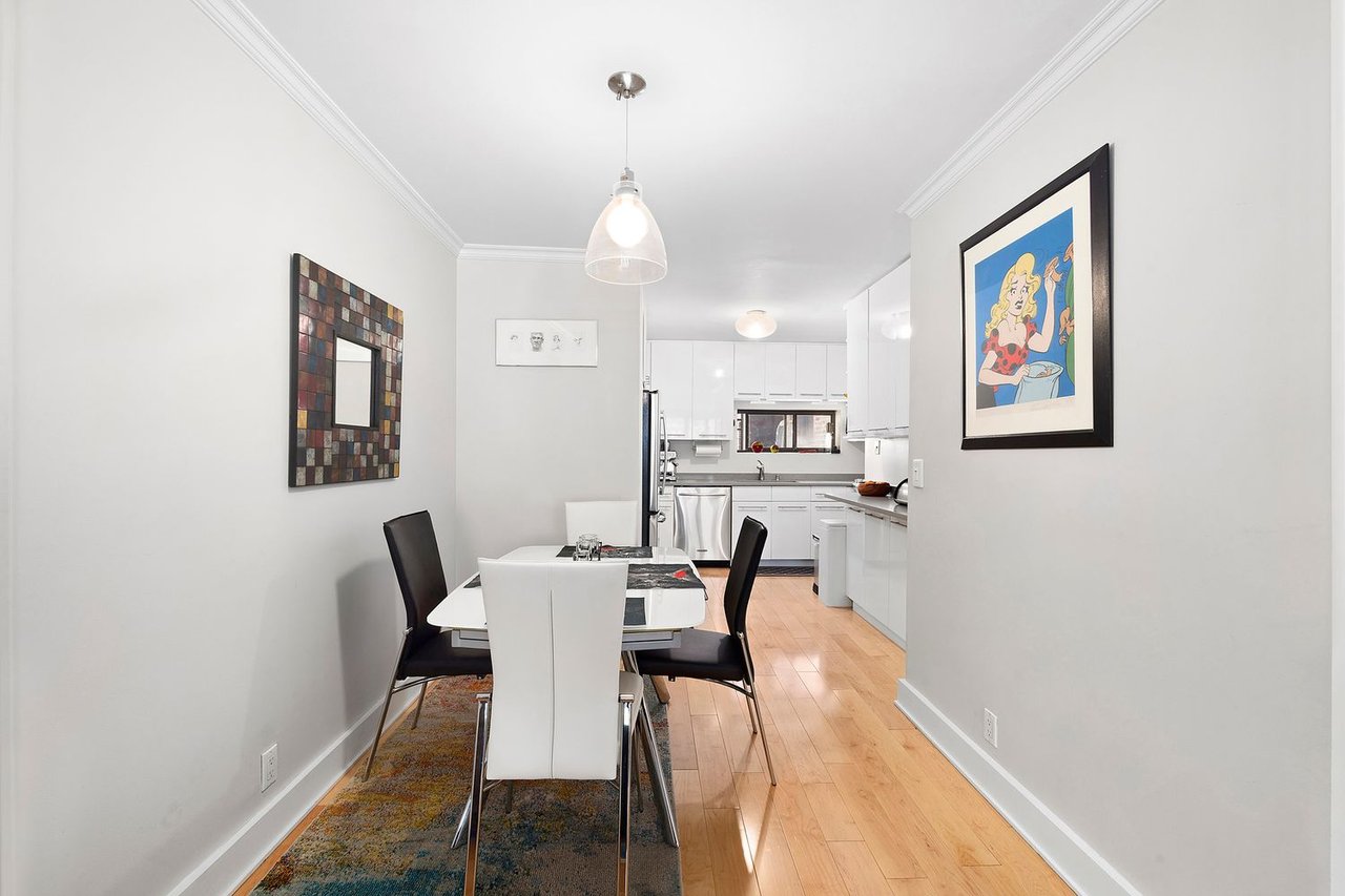 211 W 71st St #7A