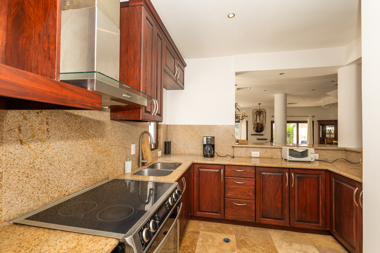 Pearl Ct., Villa 1103