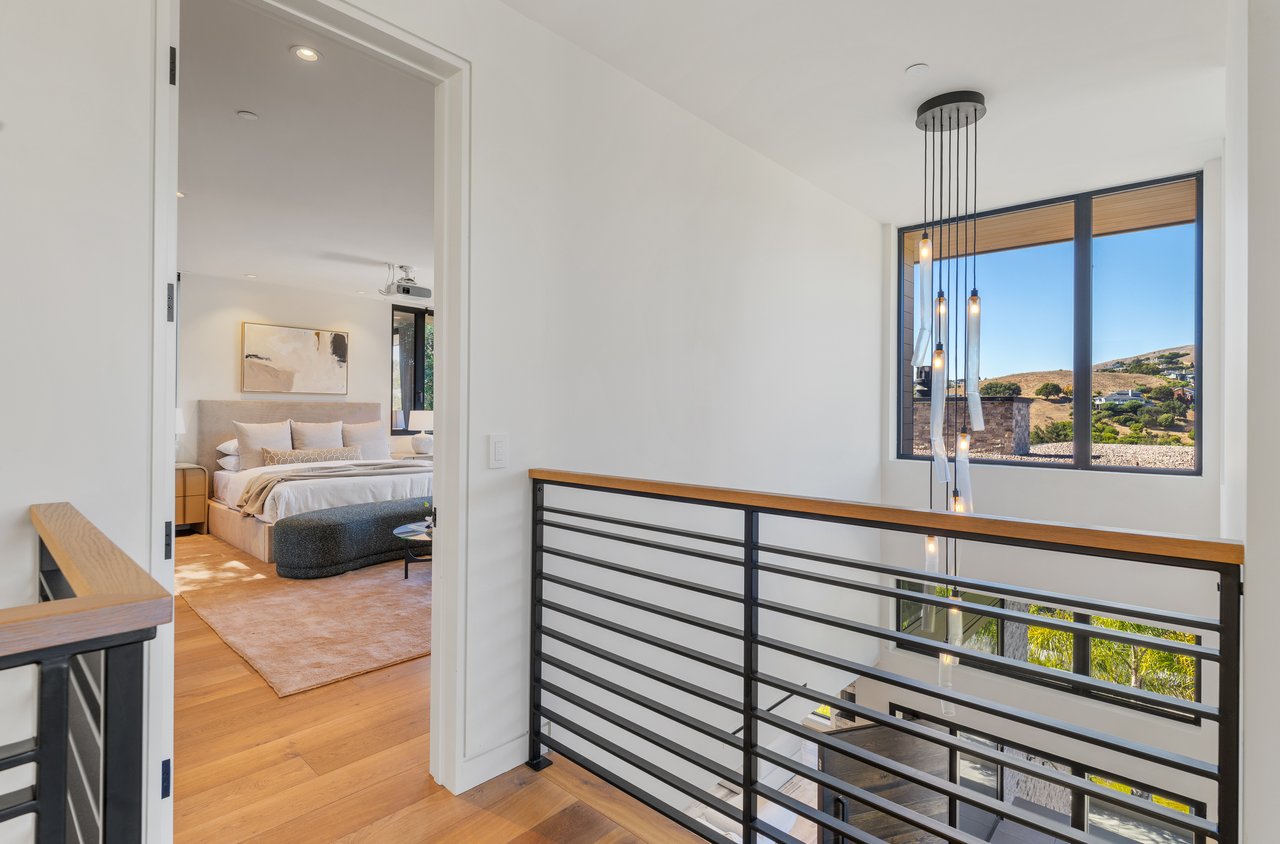 Modern Luxury - Completed in 2020