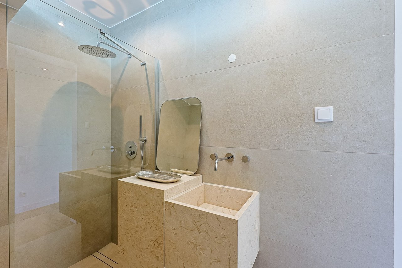 Japanese-Inspired Villa in Bom Sucesso Resort, Óbidos