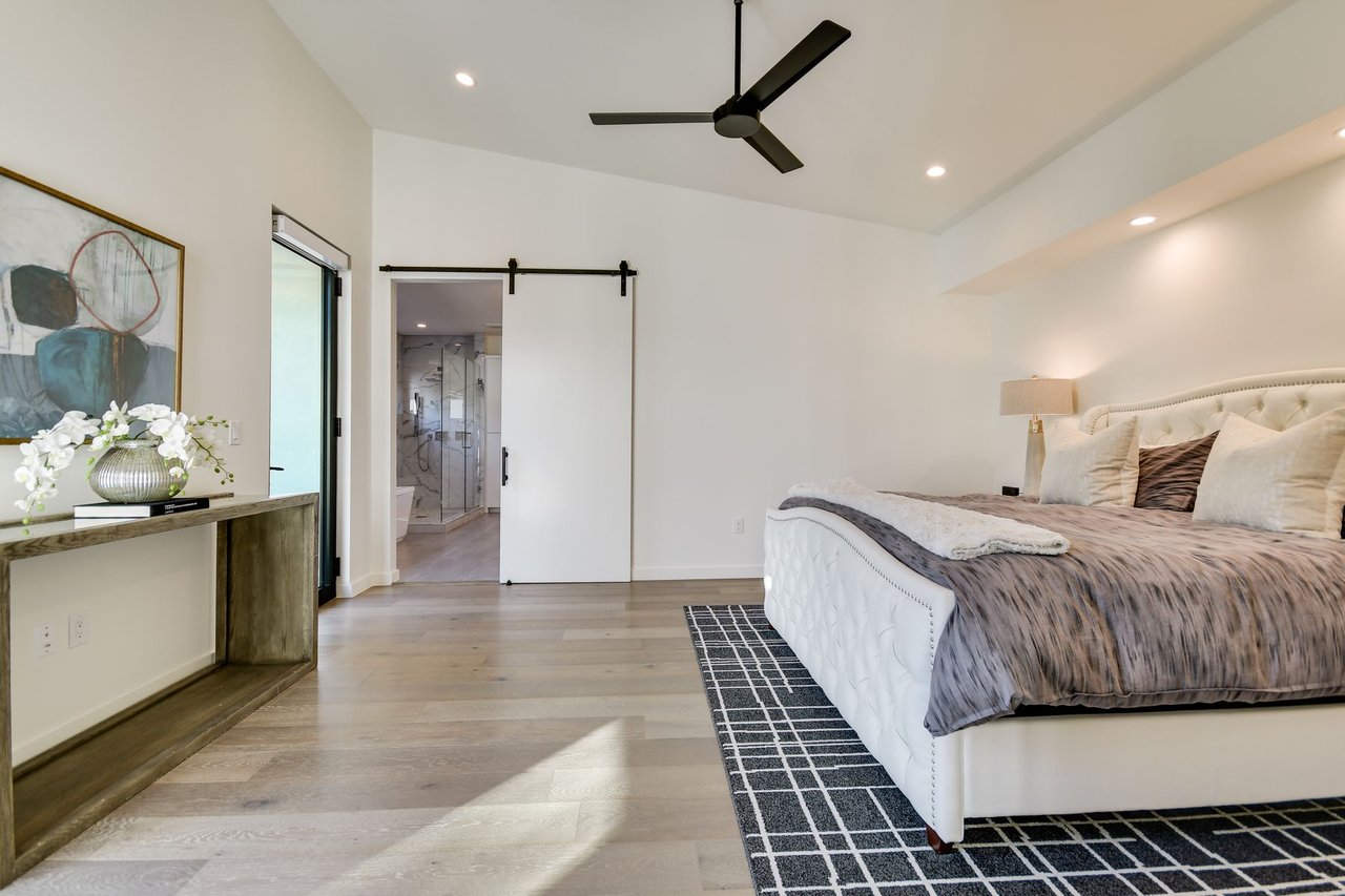Reveille Modern