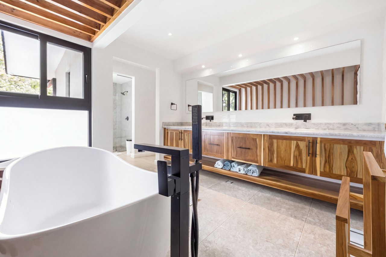 Casa Solara - Palm Beach Estates - Playa Grande 