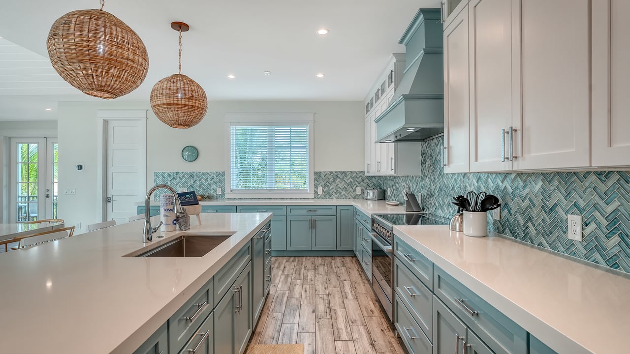 2175 Avenue A, Bradenton Beach, Florida