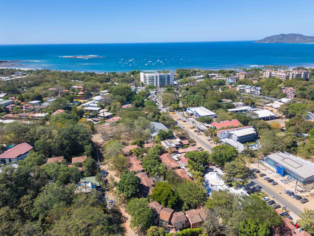 Pueblo del Mar 25 | Fully Renovated, Furnished Condo in Walkable Tamarindo