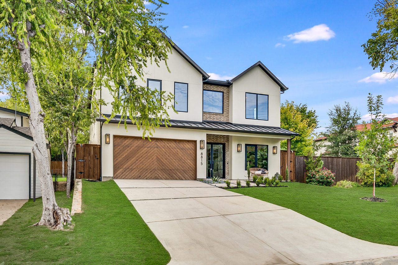 8815 San Leandro Drive