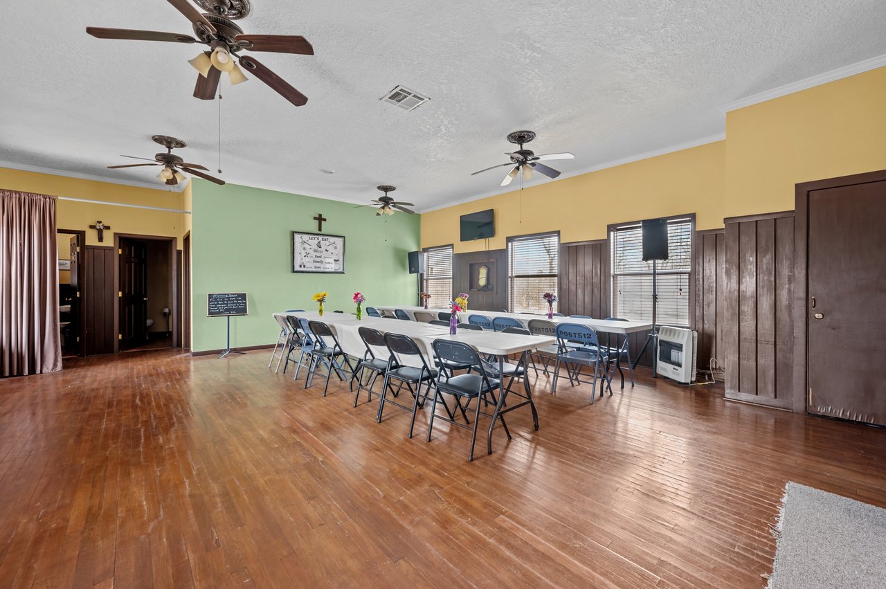 1208 W. Clayton