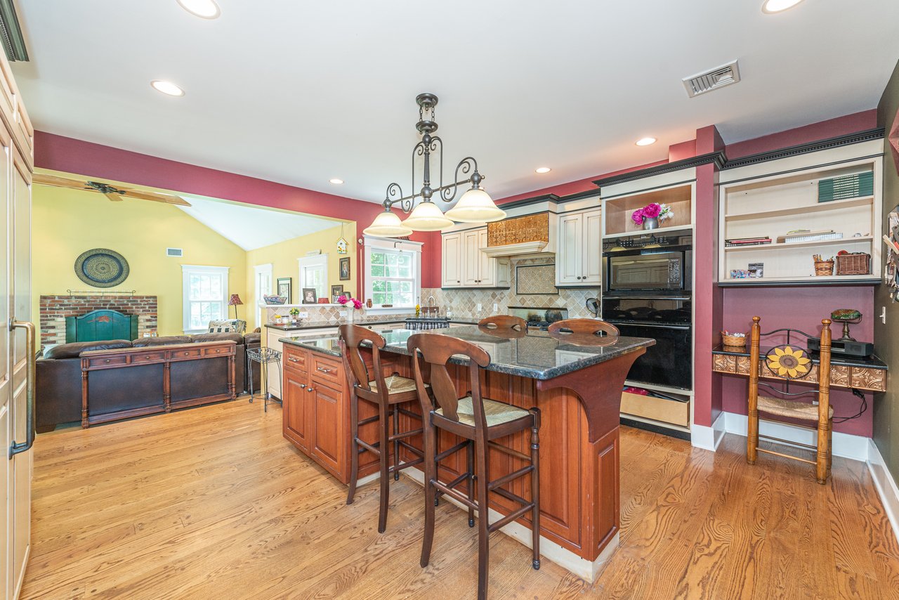 140 Decker Rd