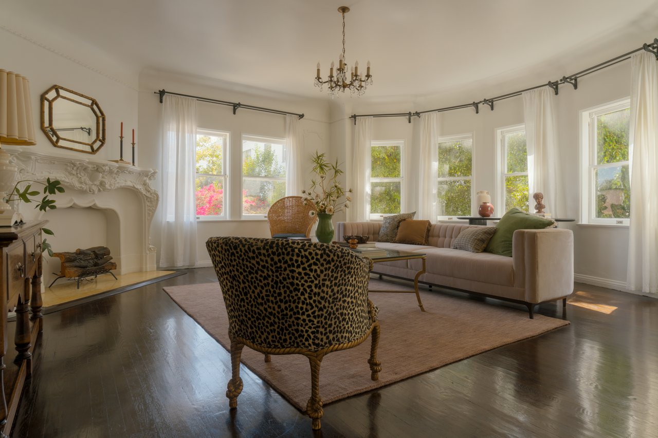 3400 San Marino St Unit M, in K-Town