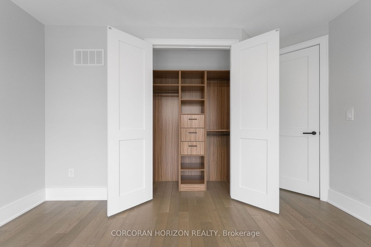 MIMICO LUXURY HOME