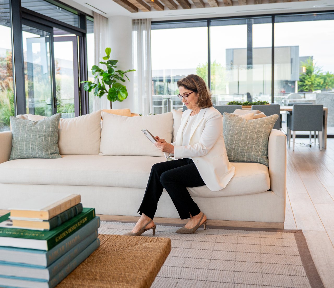Professional portrait of Rina Kunk, award-winning Washington DC REALTOR® serving buyers and sellers throughout DC, Maryland, and Northern Virginia.