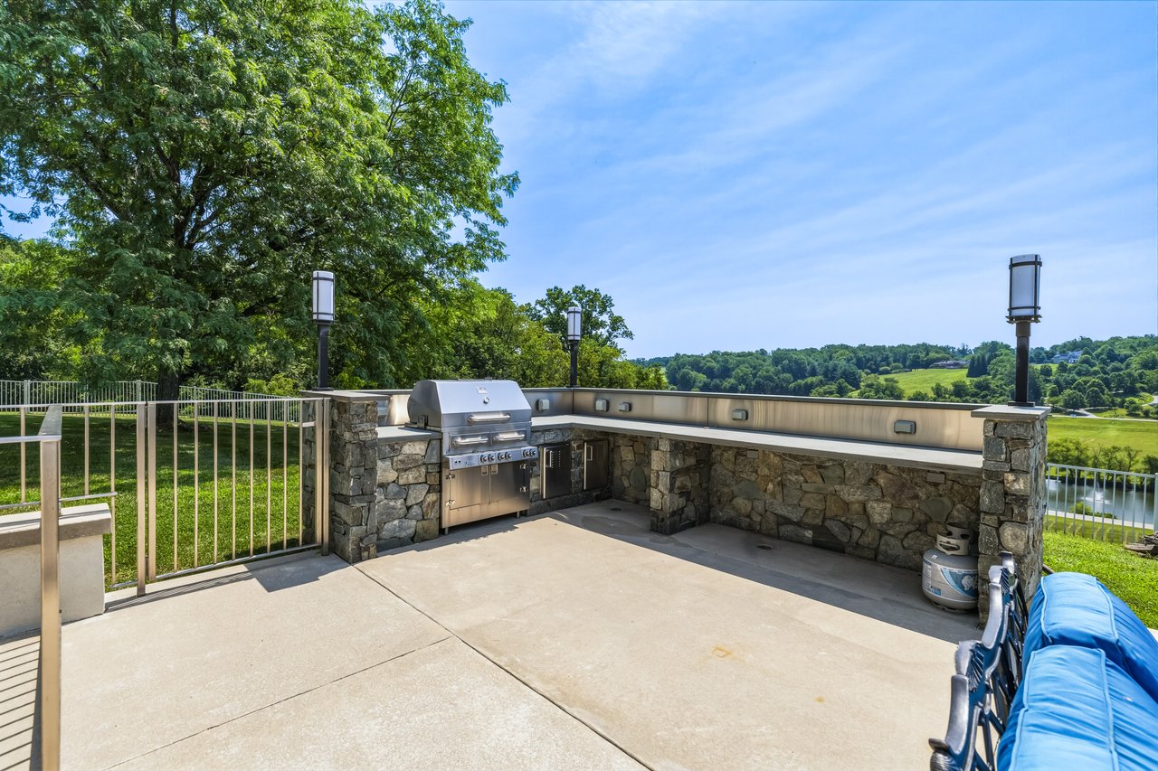 55 Acre Monkton Estate Farm