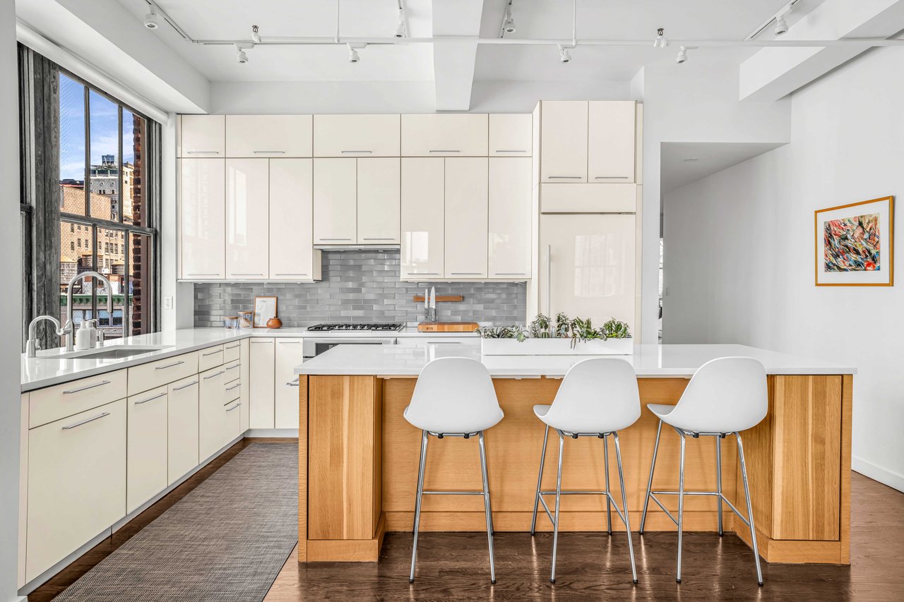 11 West 30th Street