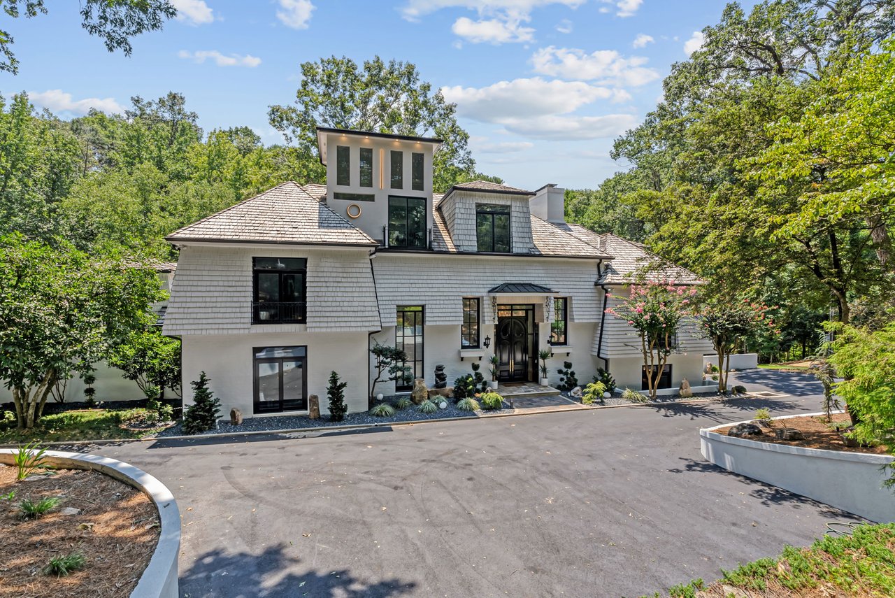W Paces Ferry Rd