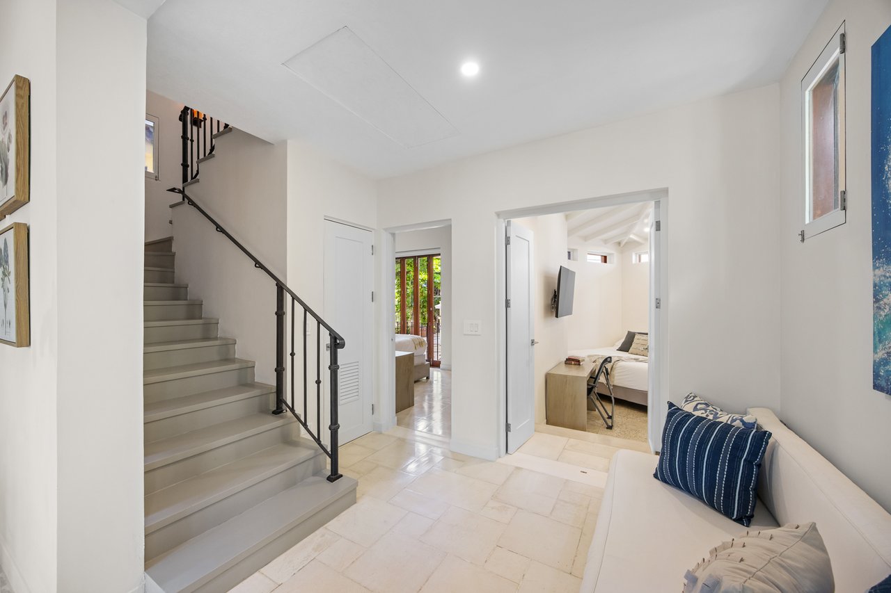 25 Paseo Del Mar | Beachfront 4BR Villa with Rooftop Terrace in Las Catalinas