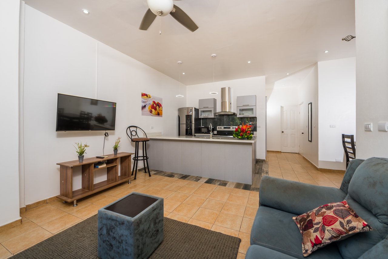 Portofino A1 | Tropical 2-Bedroom Condo Just 200m from Tamarindo Beach