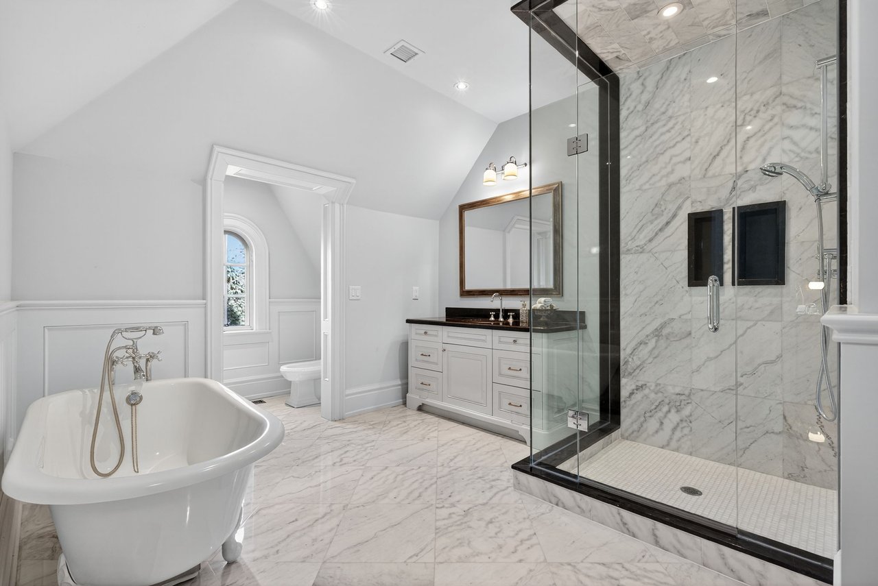 Chateau-Inspired