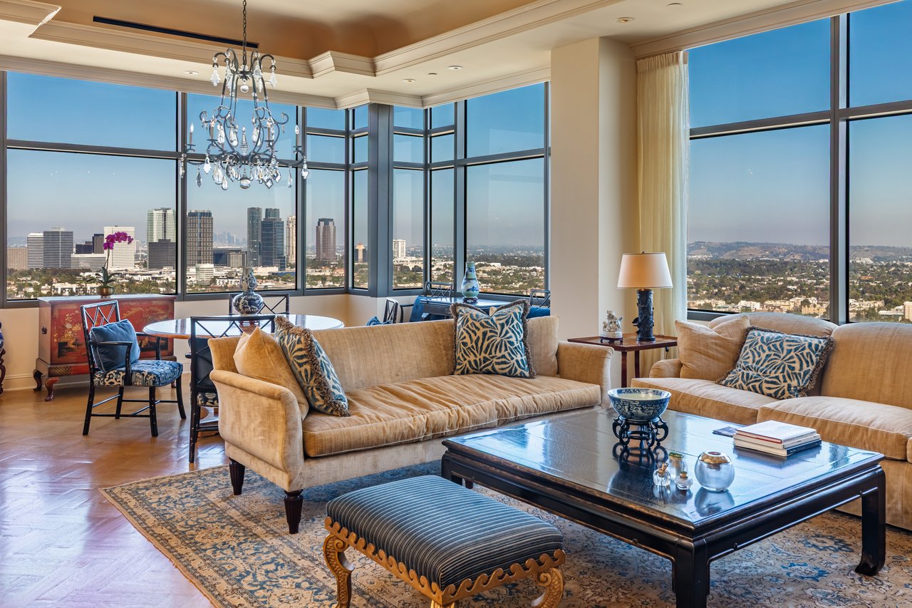 10800 Wilshire Blvd Unit: PH 2202, Wilshire Corridor
