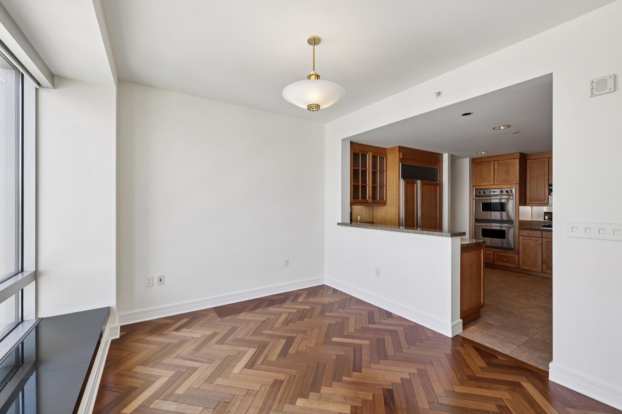 765 Market St, #27D