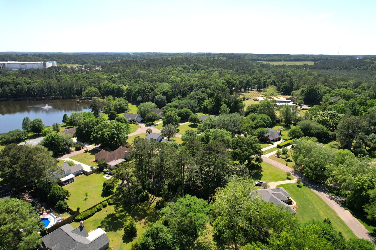 a drone photo of The Vineyards - a tallahassee neighborhood