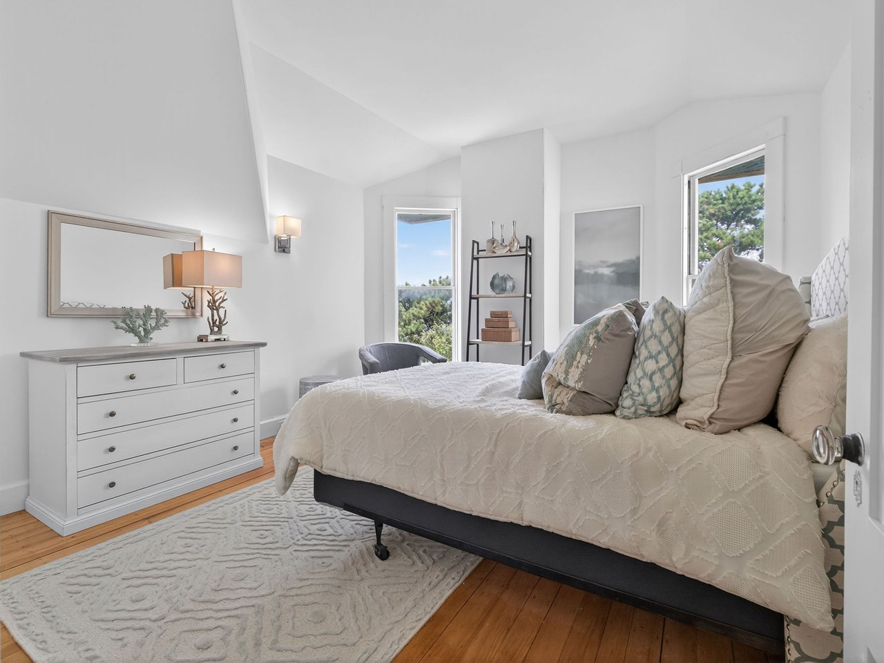 Waterfront Off Market Private Exclusive 