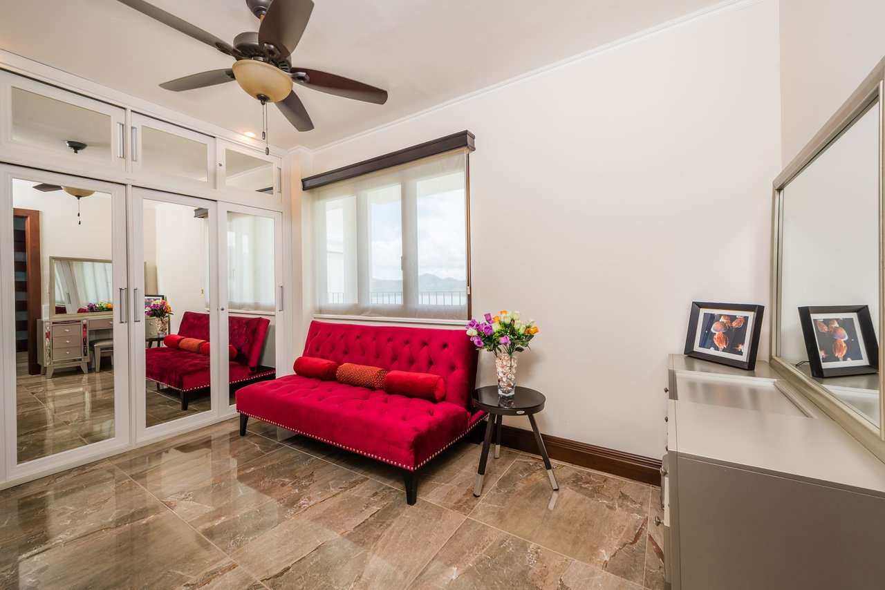 Flamingo Towers Penthouse #32 | Stunning ocean views with the luxury of condo living at Flamingo Beach!