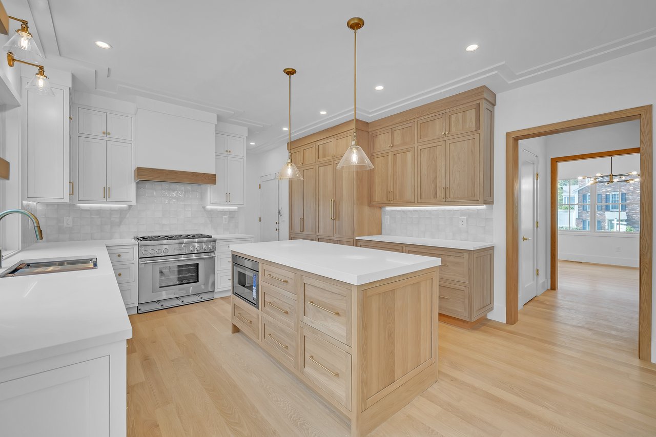 133 East Ave, Unit B 