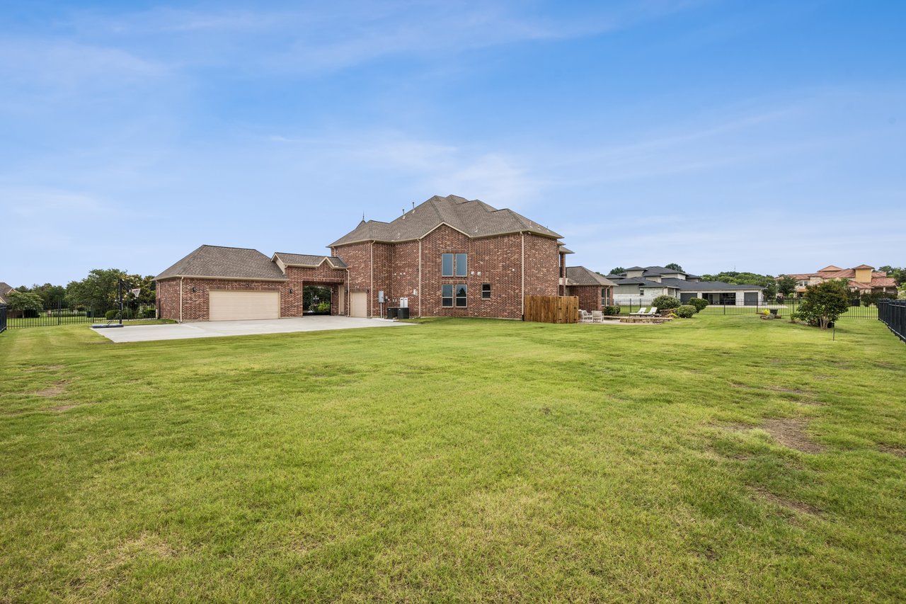211 Tanner Creek Circle
