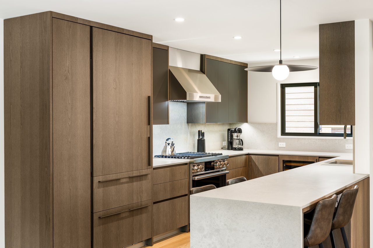 Slopeside Sophistication