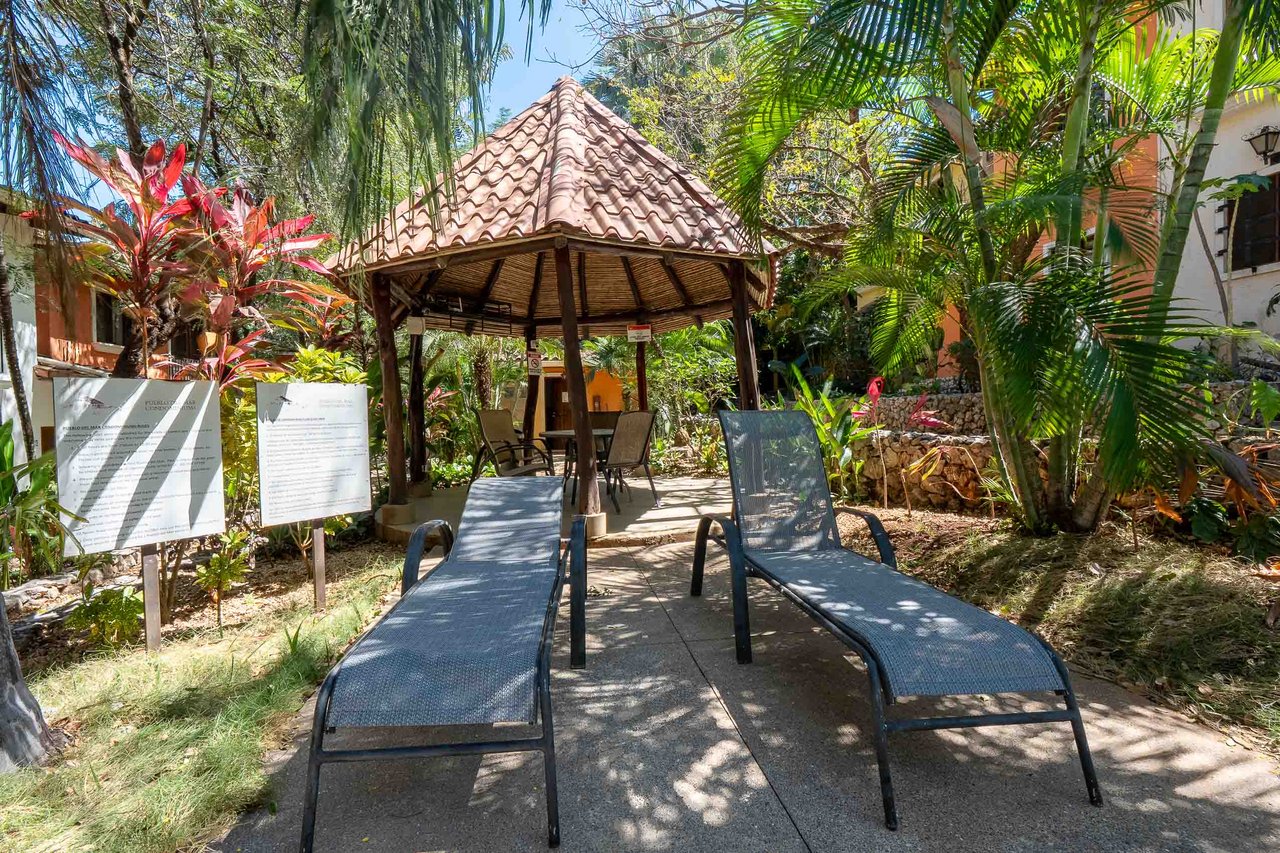 Pueblo del Mar 25 | Fully Renovated, Furnished Condo in Walkable Tamarindo