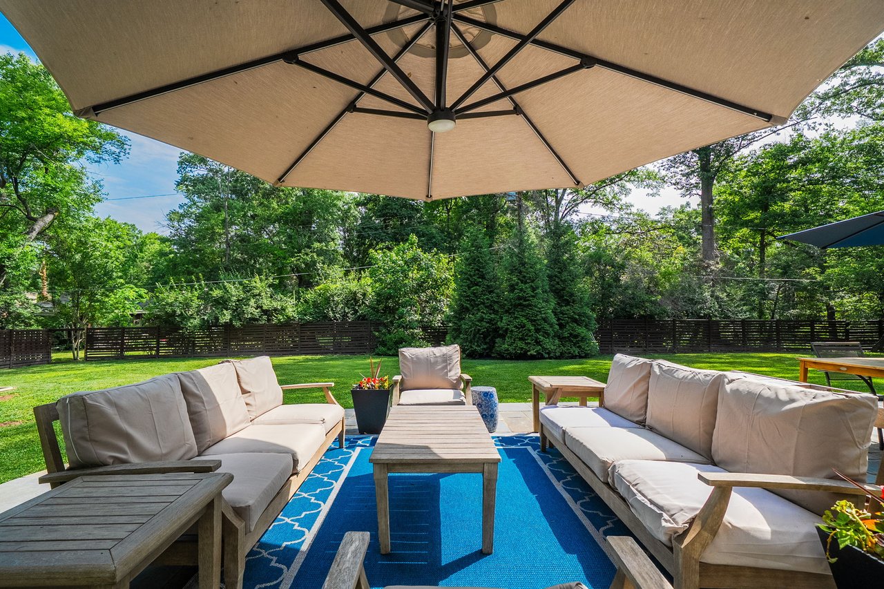 1138 Cameron Rd