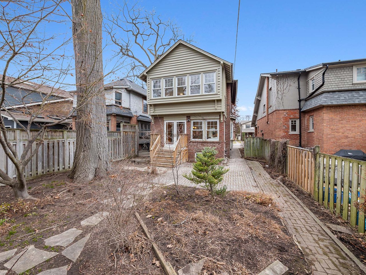 154 Hammersmith Ave