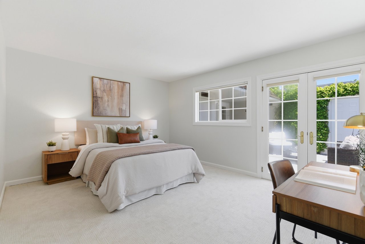 1038 East Evelyn Avenue