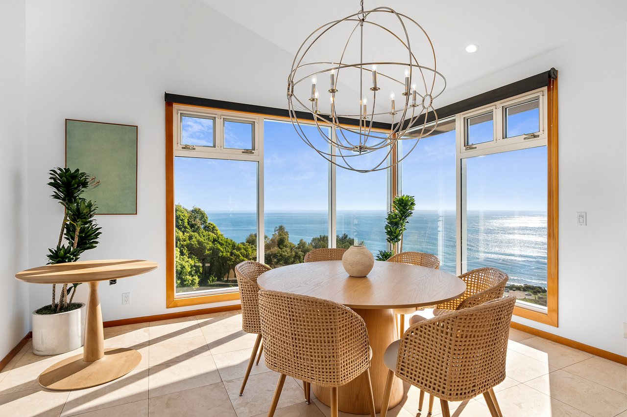 Casa Bianca by Oraklus