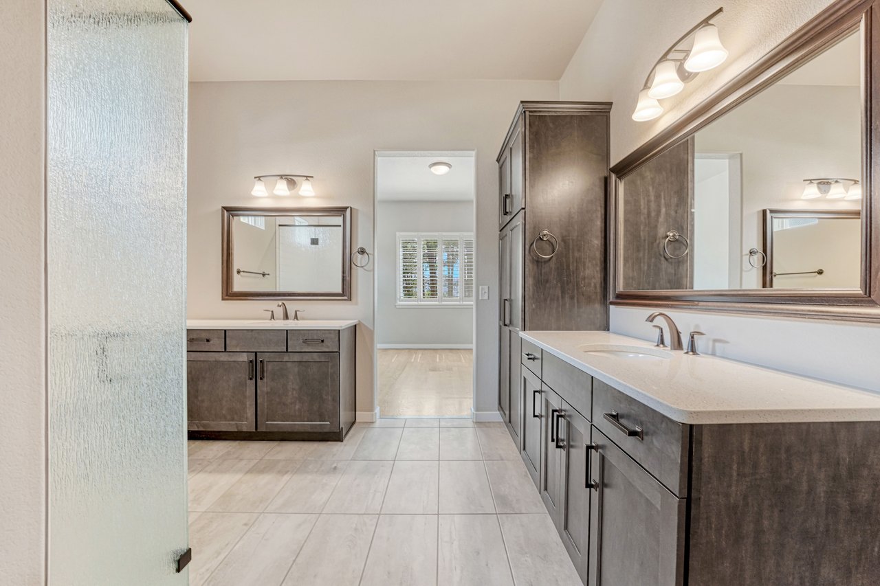16044 Sunrise Glory Lane
