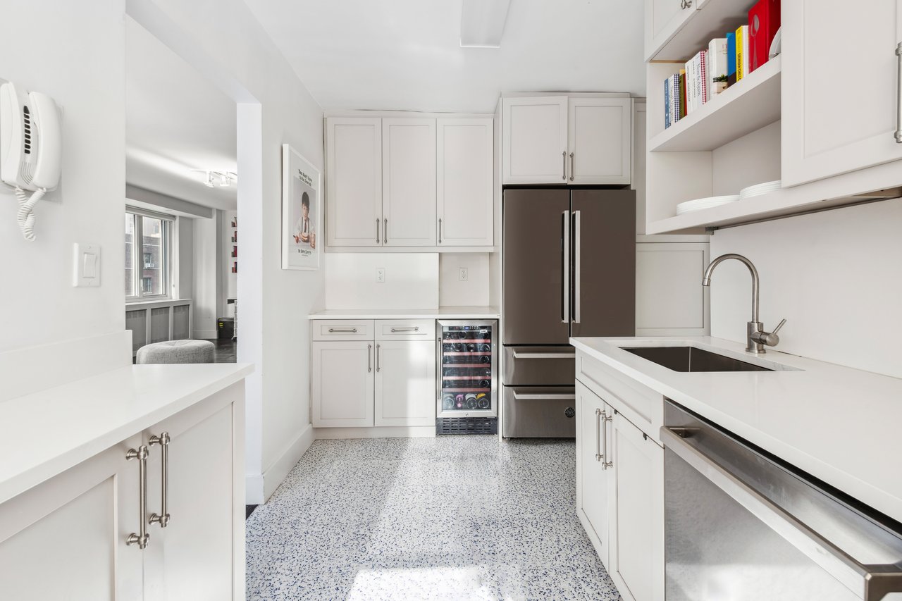 411 East 53rd Street 6H