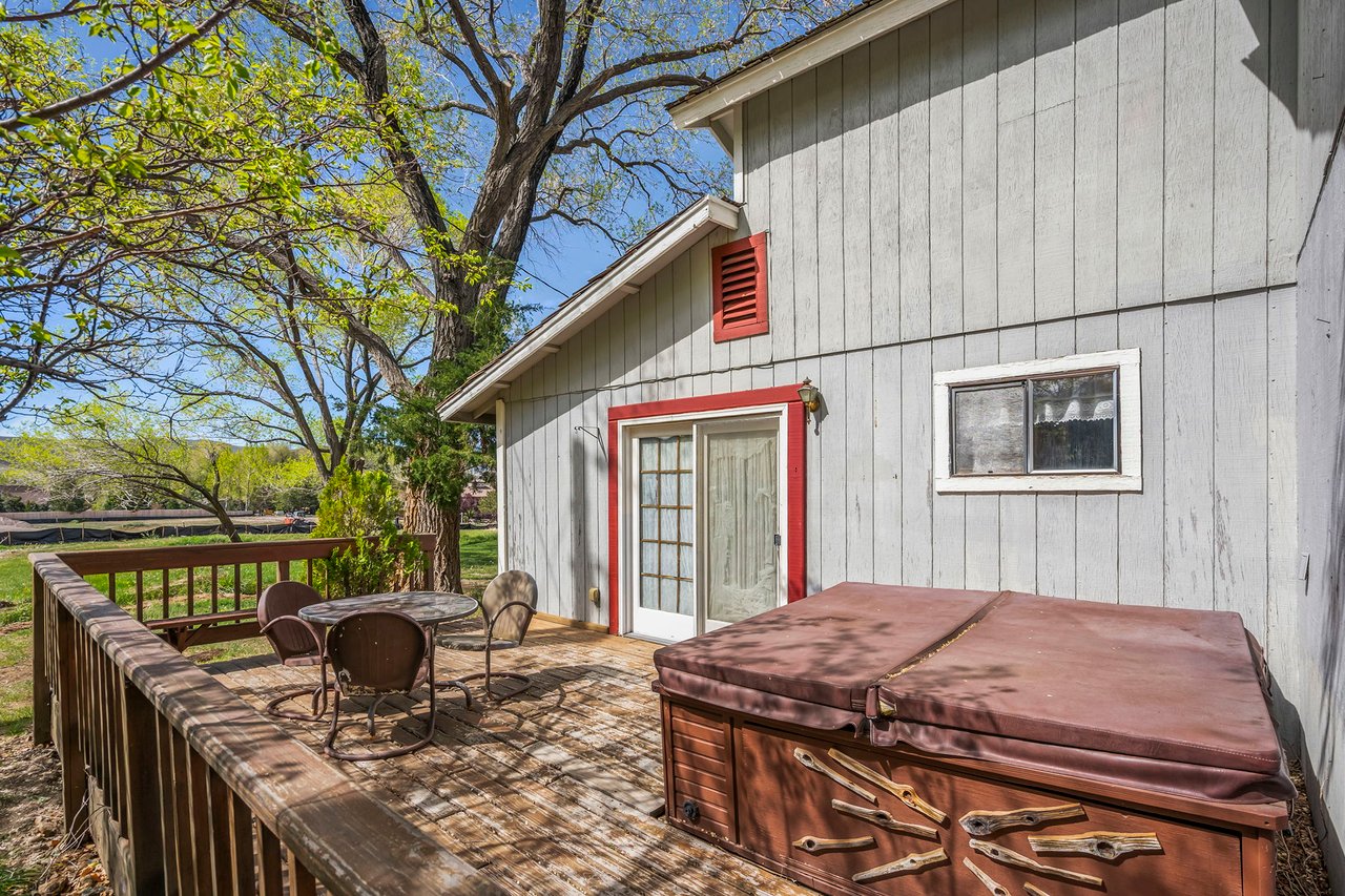 505 Rhodes Rd, Reno, NV 89521