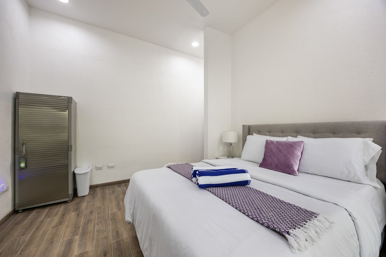 Casa Brillante & Casita Cinco Playas | Modern Home with Guest Casita, Pool & Mountain Views in Huacas