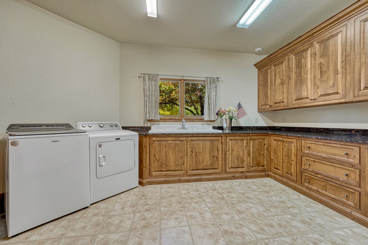 4050 Old Ranch Road