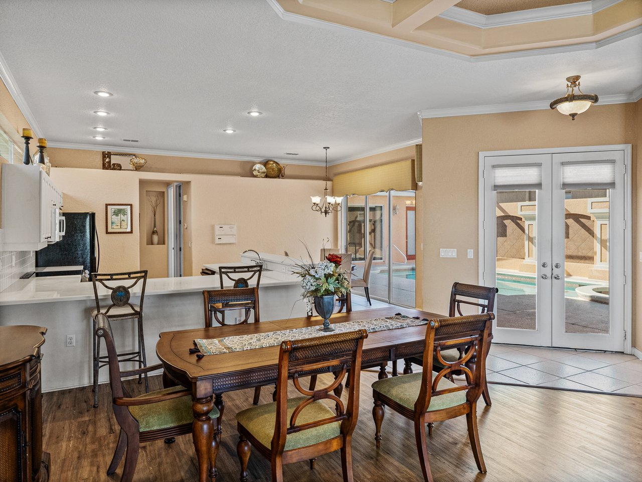 12333 WOODLANDS CIR
