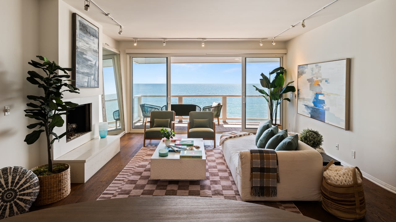 22664 Pacific Coast Hwy Unit: 2