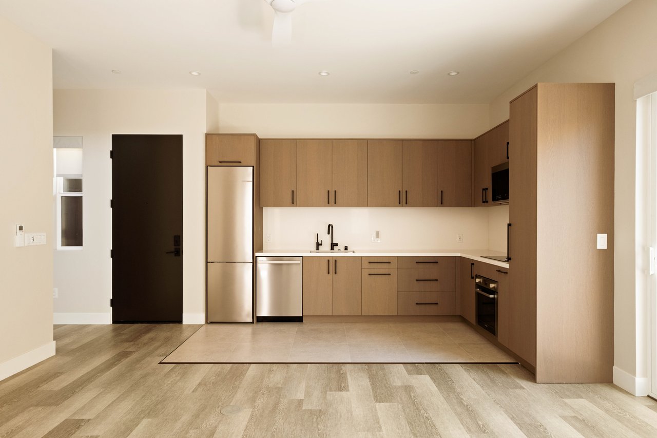 2325 27th St #B, Sunset Park