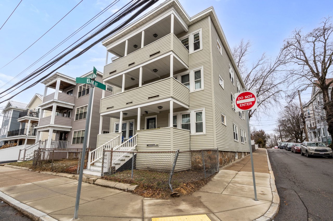 12 Ashland St