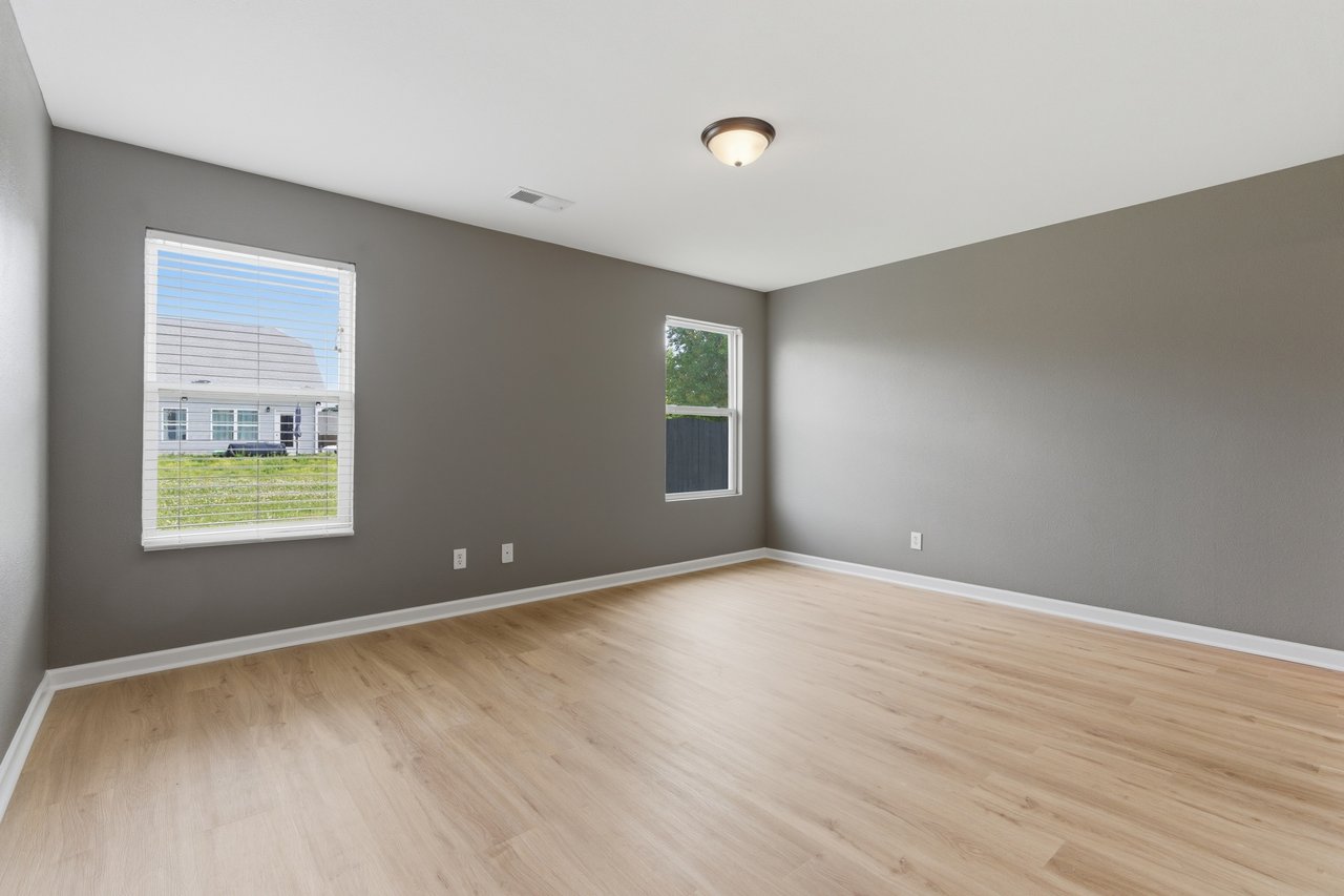 Move-In Ready Harvest Home with Modern Updates