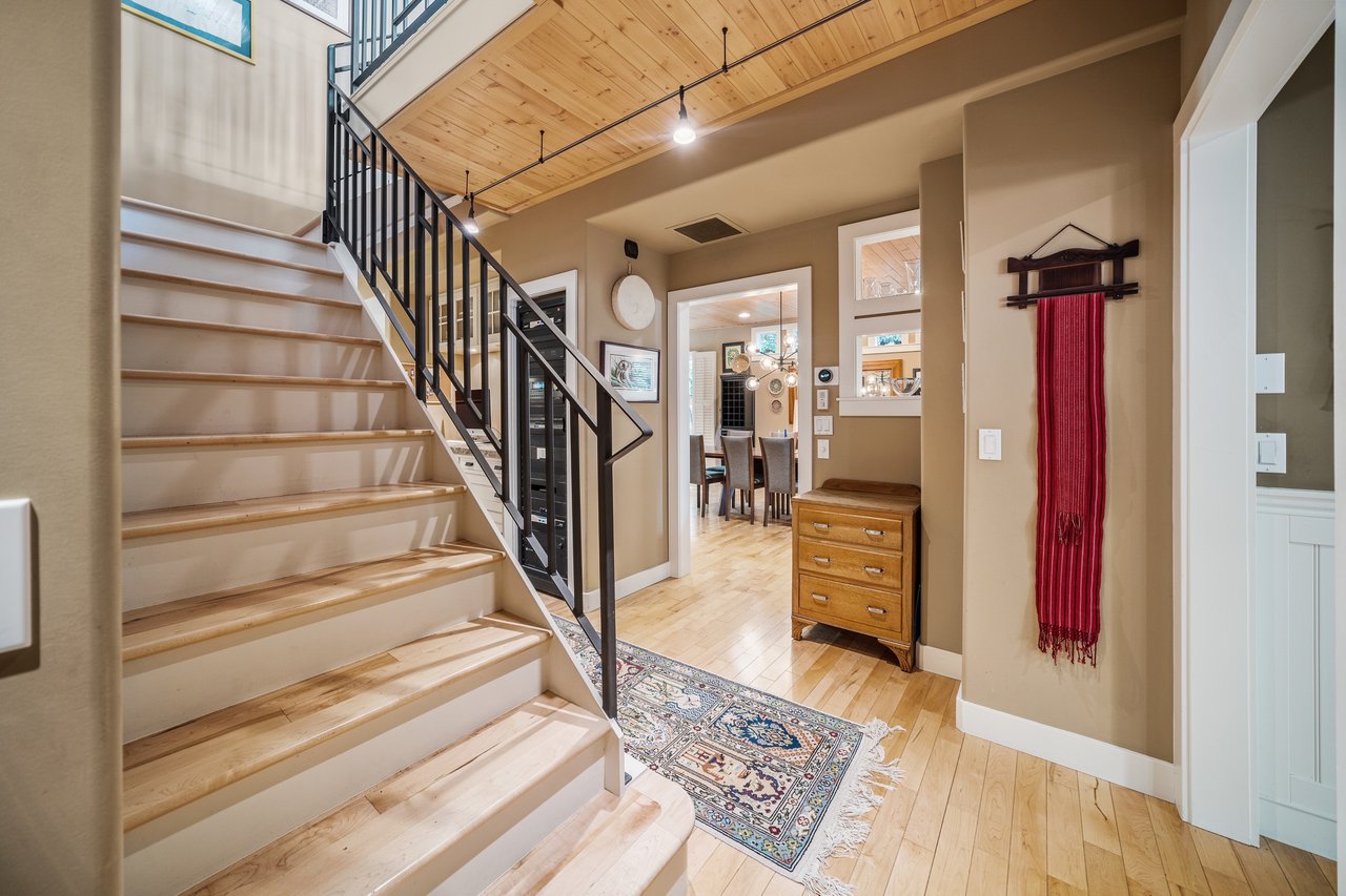 140 Rundle Crescent