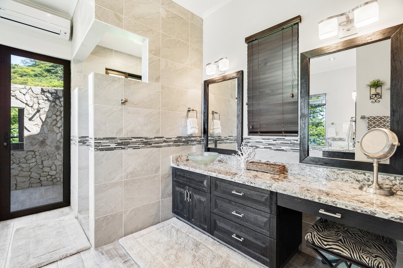 Villa Valhalla | Prime Ocean-View Property in One of Guanacaste’s Most Desirable Beach Towns