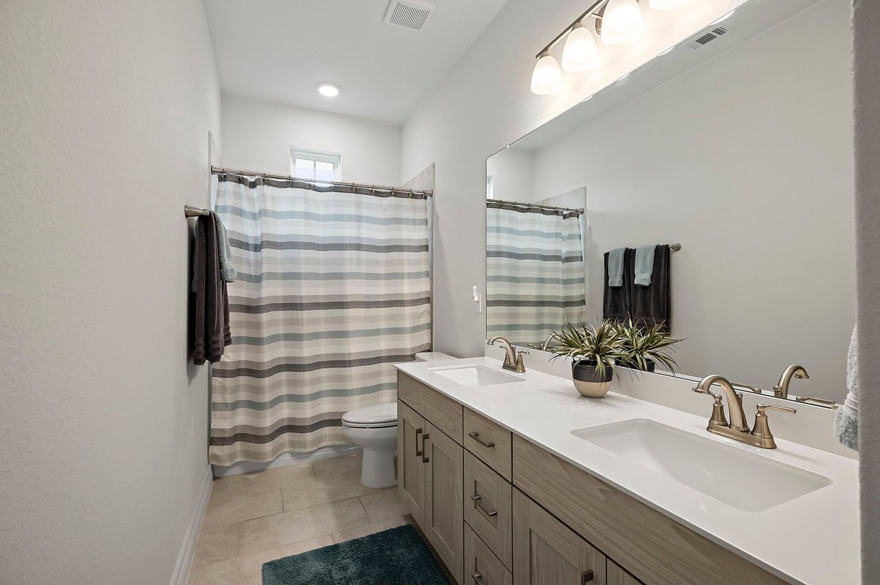 Contemporary Sweetwater Stunner