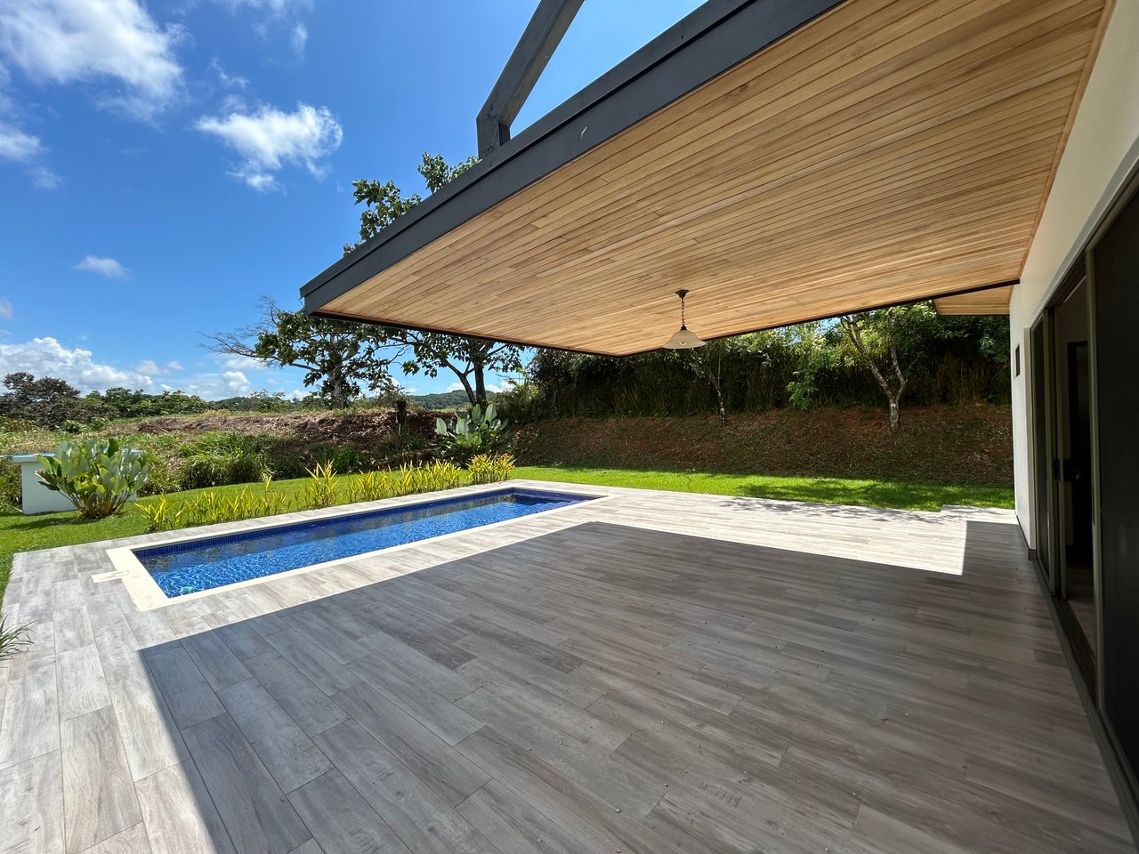 Modern Homes for Sale in Ojochal – El Tucán Paradise | Gated Community Costa Rica