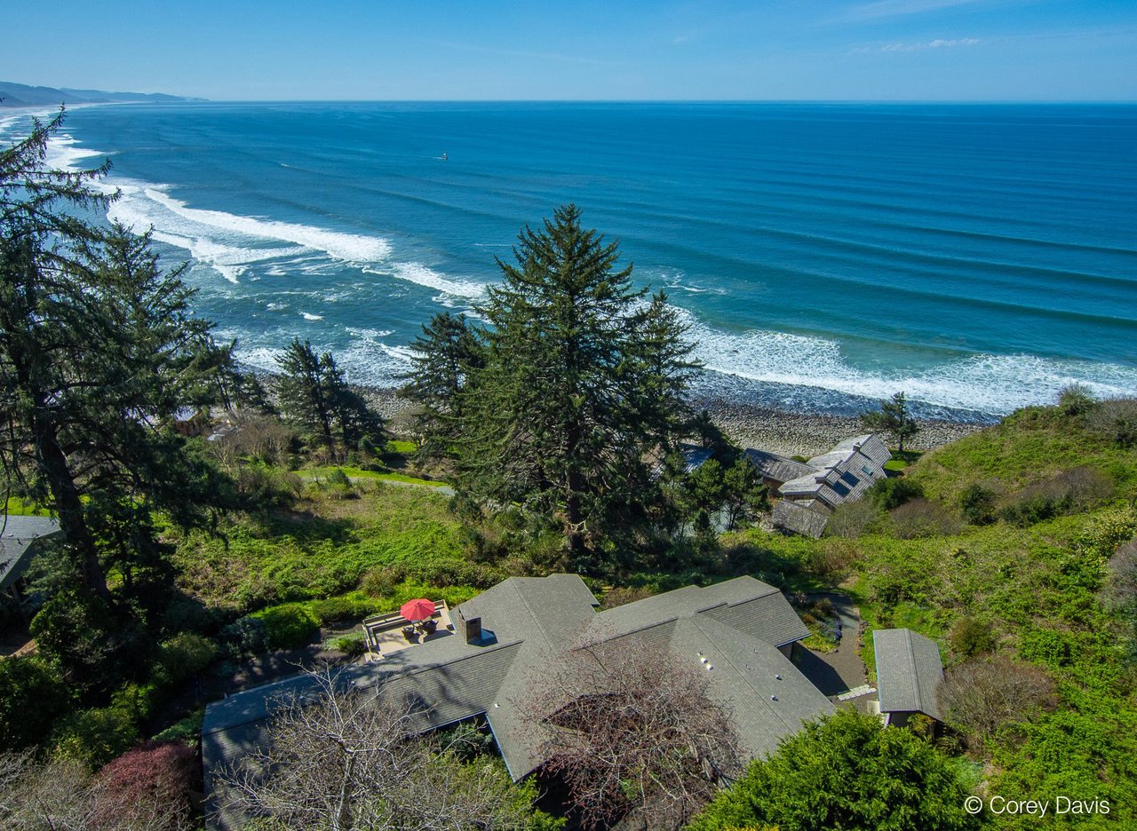Sold architect-designed Neahkahnie ocean-view home at 38500 Beulah Reed Rd represented by Meadow Davis of Home + Sea Realty