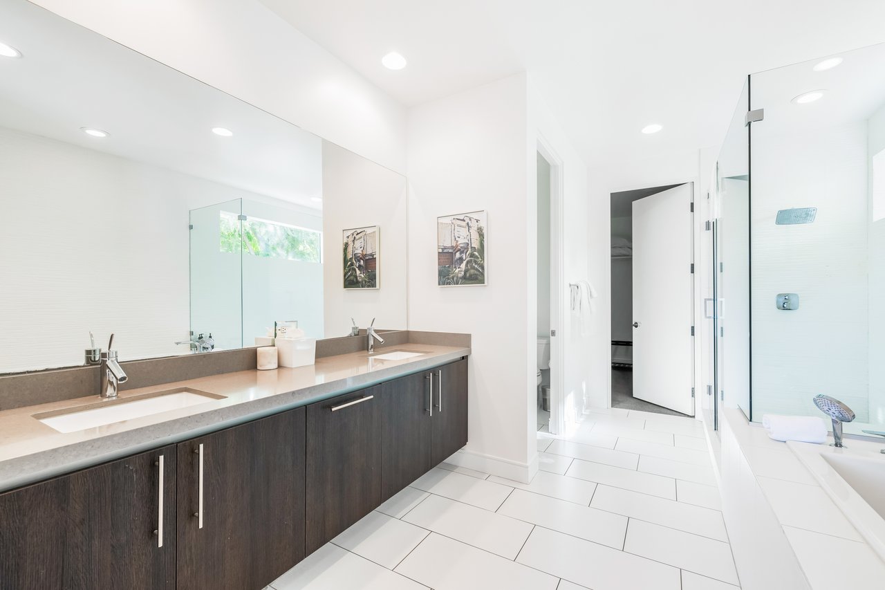 51125 Evangeline Way - Villa 3