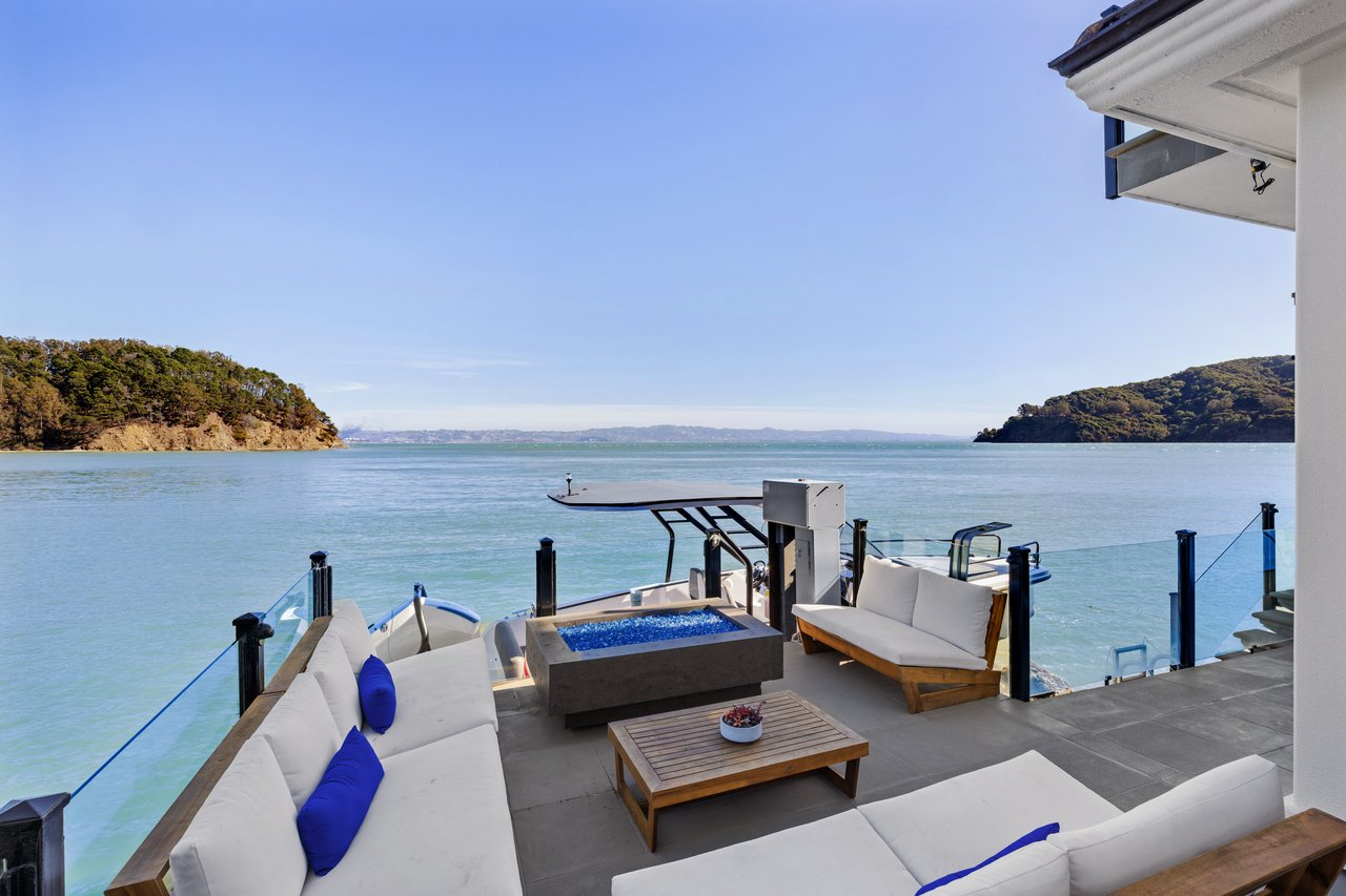 Spectacular Waterfront Home in Old Town Tiburon